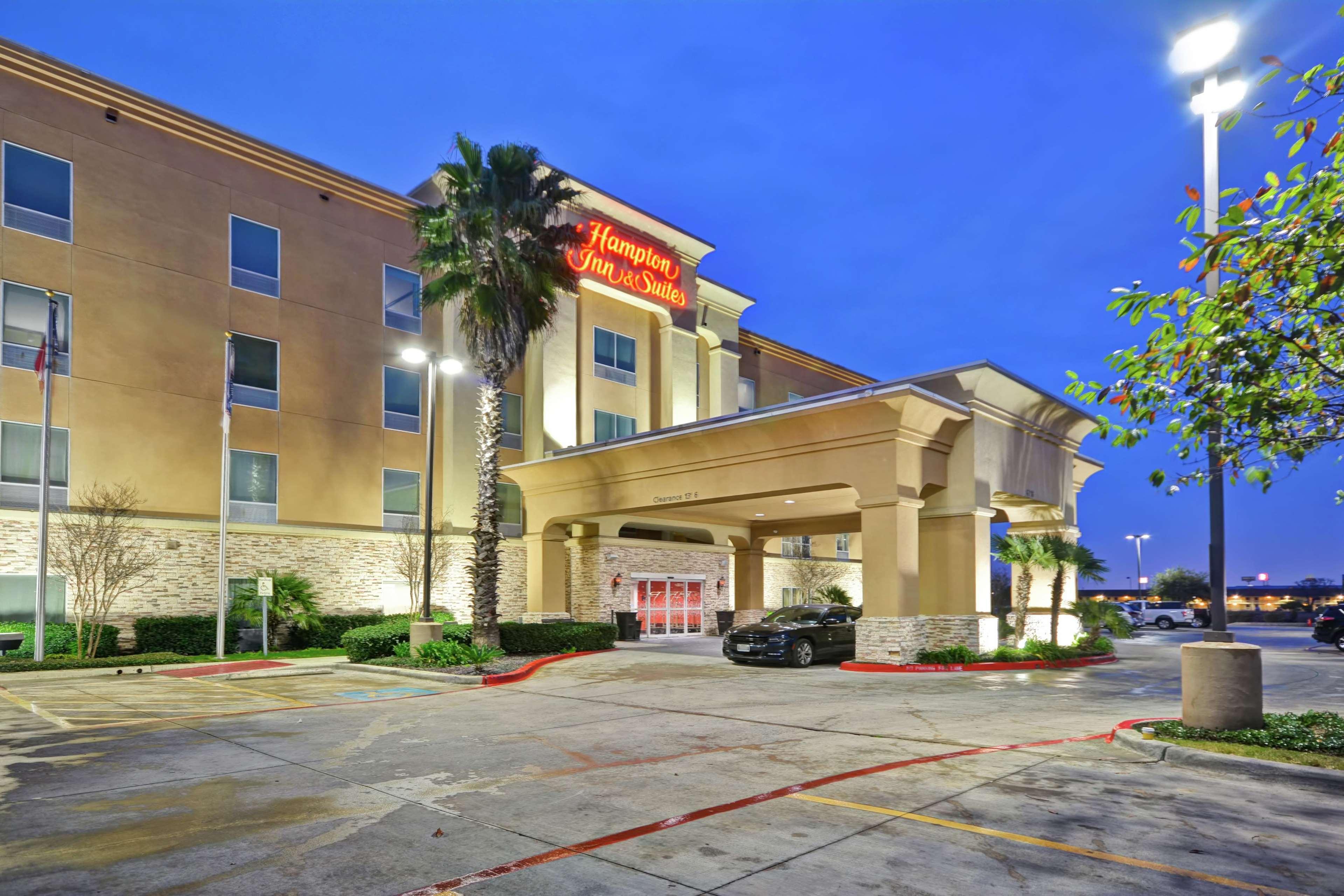 Hampton Inn & Suites San Antonio/Northeast I-35 Eksteriør billede